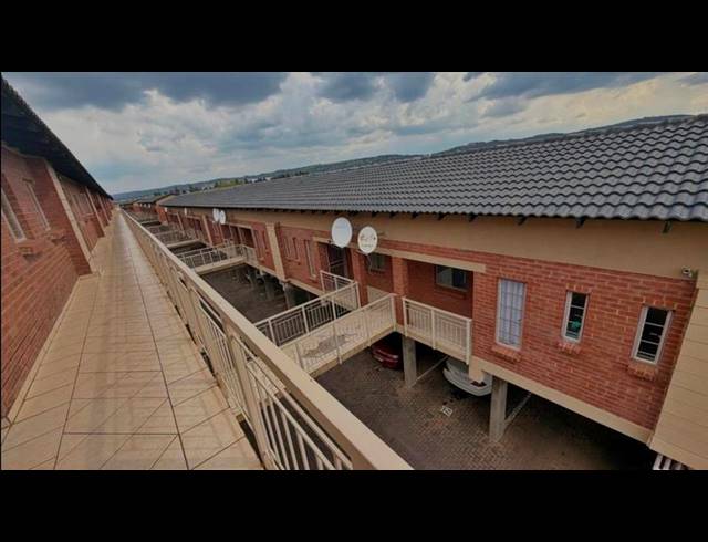 3 BEDROOM APARTMENT FOR SALE IN EQUESTRIA
